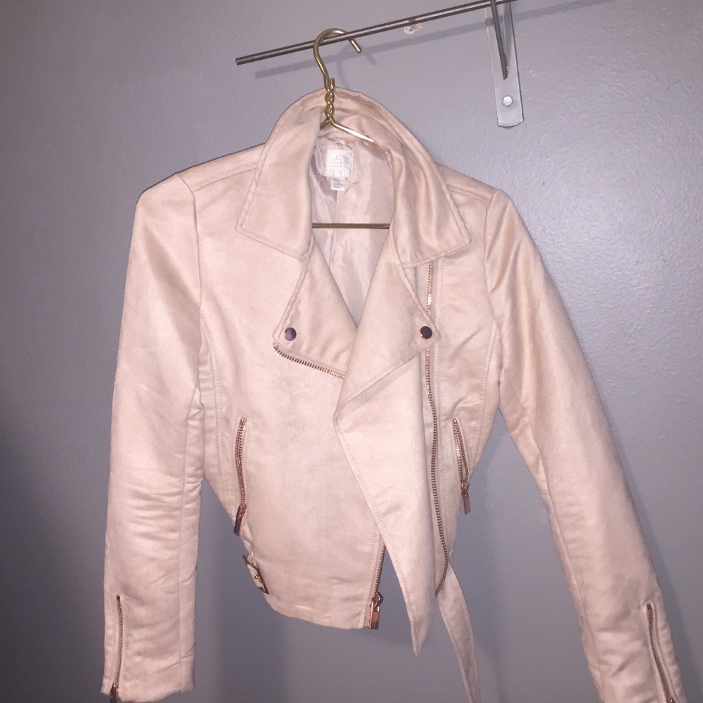 Dusty pink suede blazer